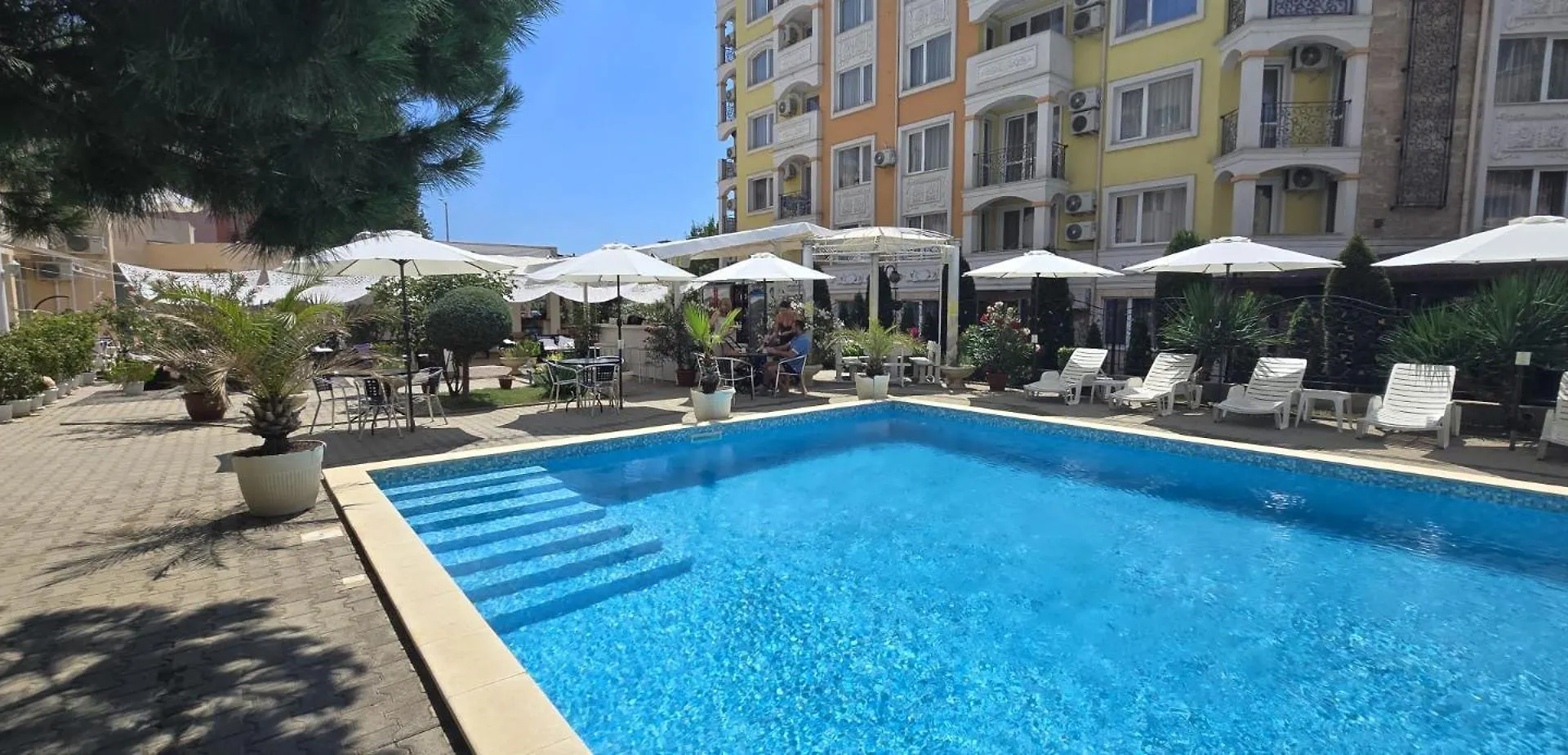 Vanilla Garden Apartments Sunny Beach